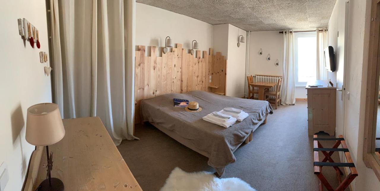 Hotel Le Dauphin Вилар-де-Лан Екстериор снимка