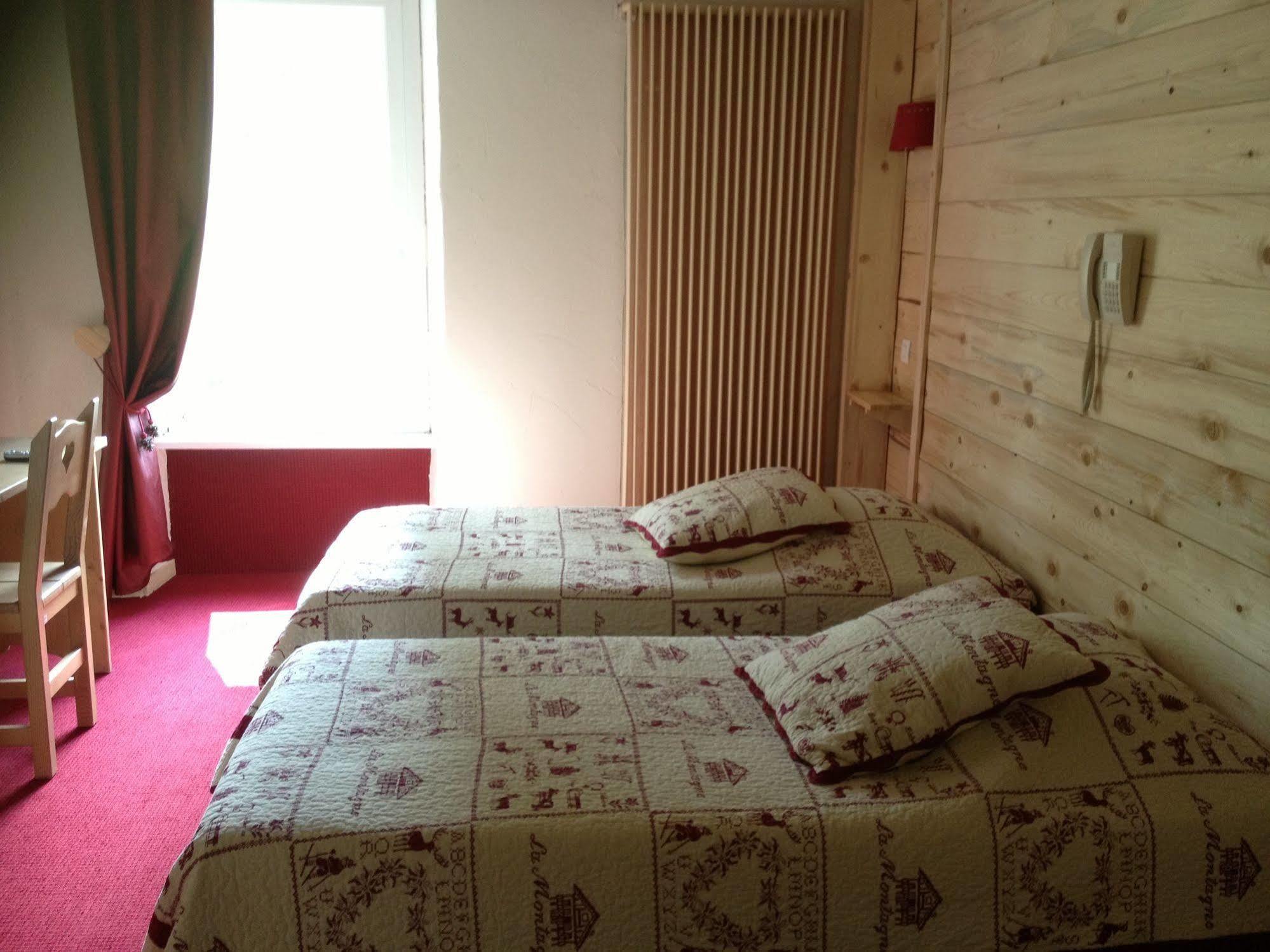 Hotel Le Dauphin Вилар-де-Лан Екстериор снимка